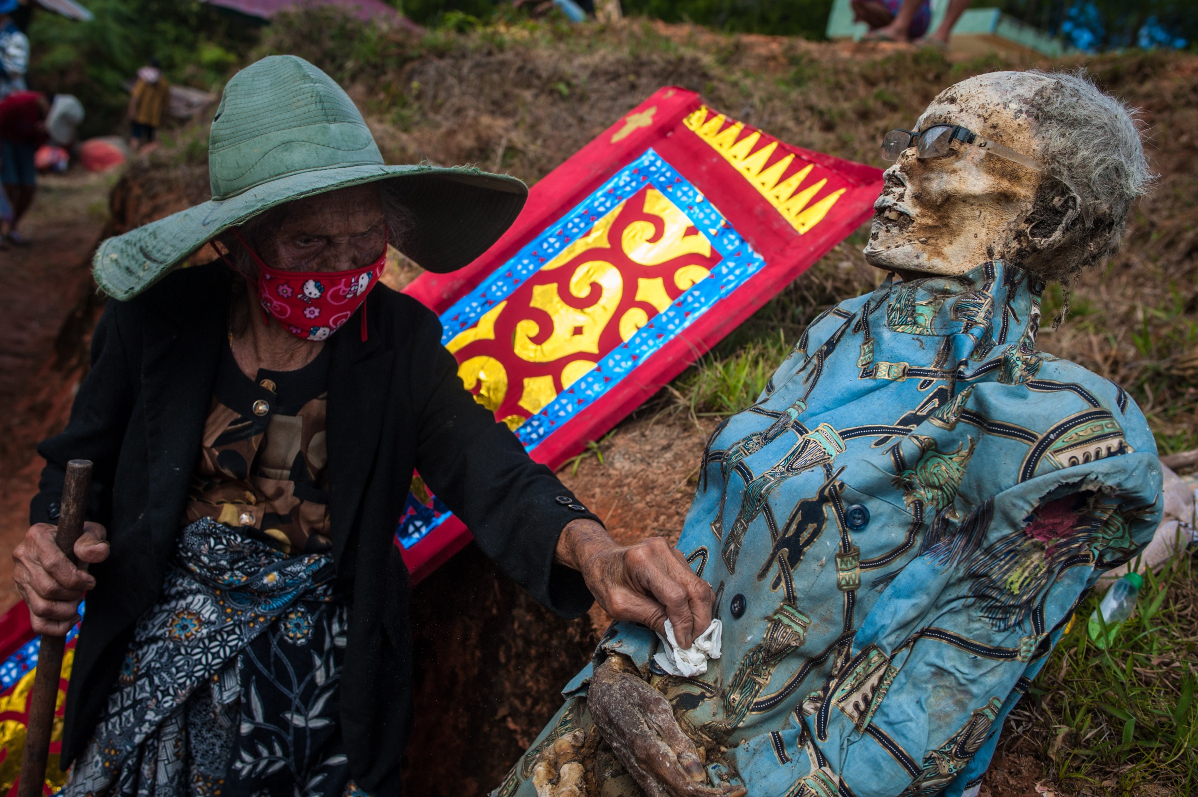 Līķu pastaigas rituāls Indonēzijā - 17