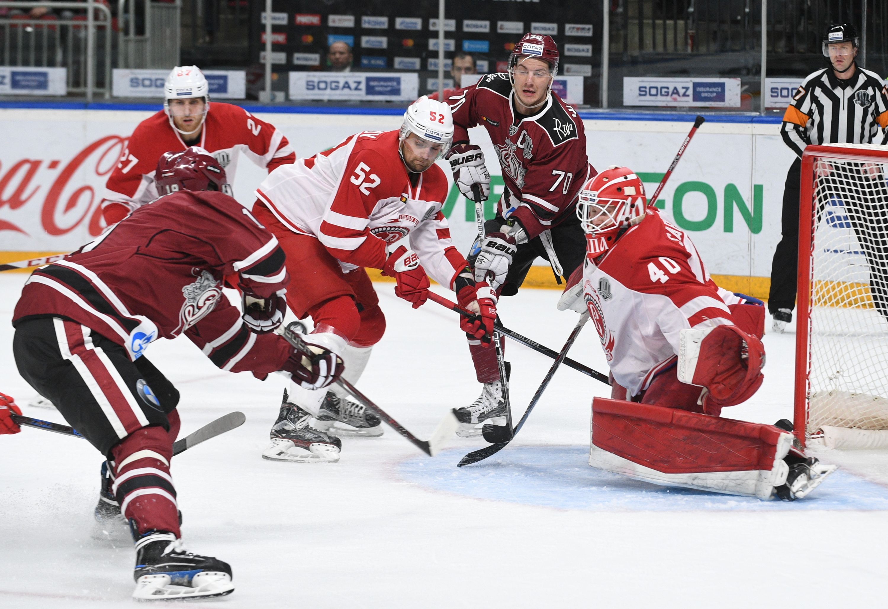 Hokejs, KHL spēle: Rīgas Dinamo - Vitjazj - 24