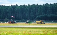 lidmašīna, lidosta, remonts, rix, traktors-14