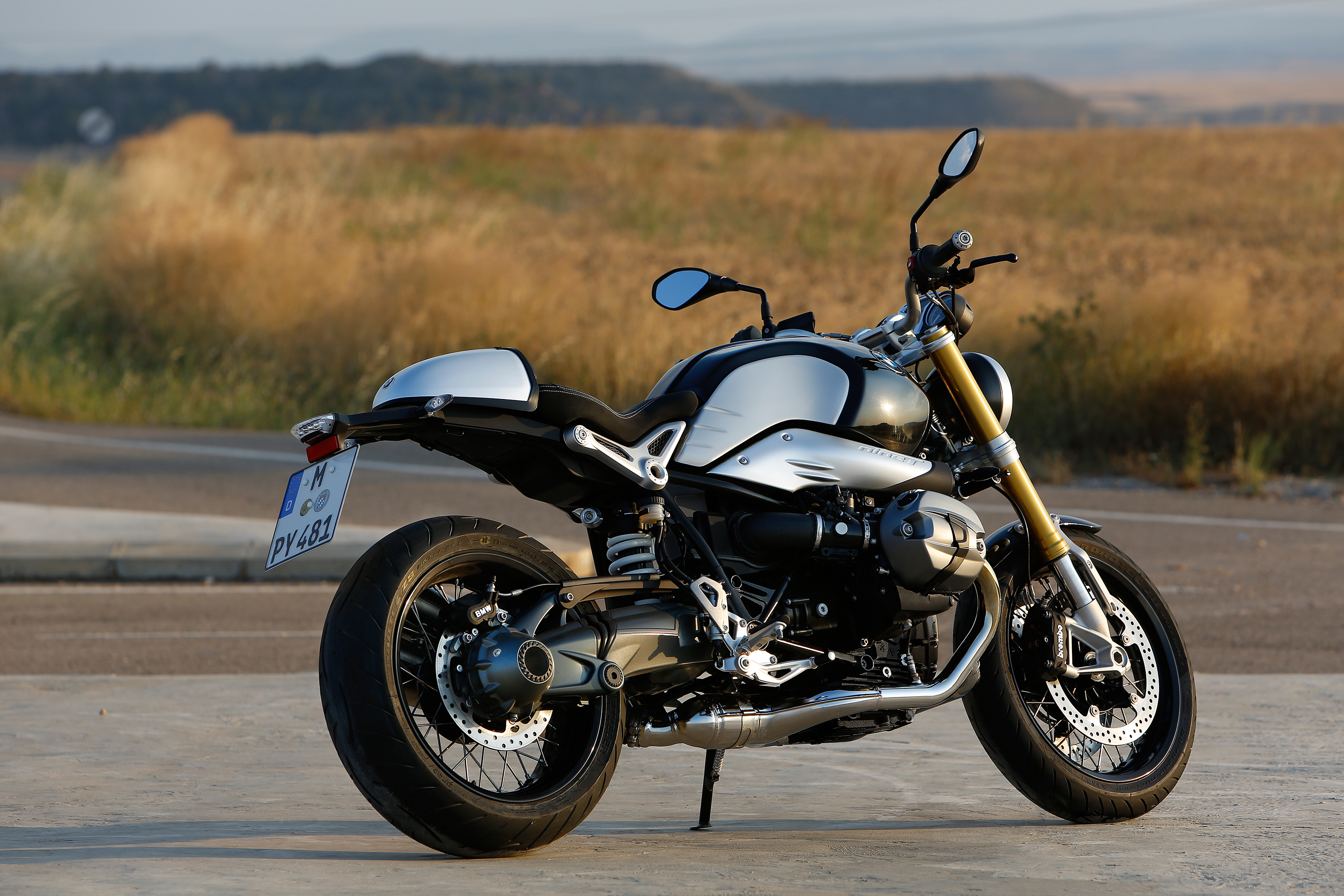 Bmw r. Мотоцикл BMW NINET. Мотоцикл BMW R Nine t. BMW R Nine t 2014. Мотоцикл БМВ R NINET.